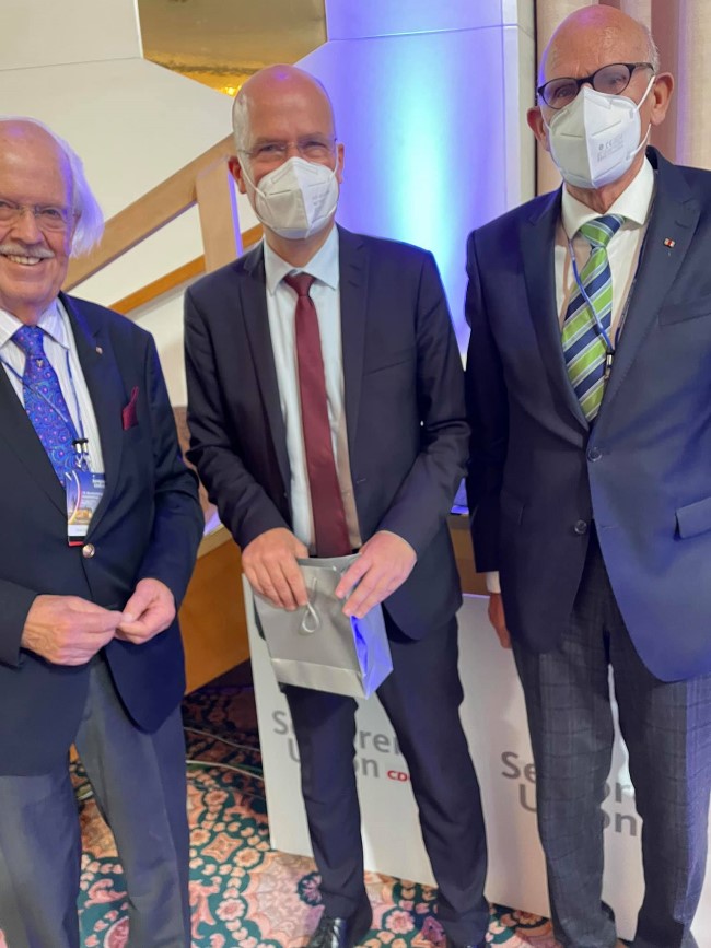 von links: Prof. Dr. Otto Wulff, Ralph Brinkhaus MdB und Walter Klemme